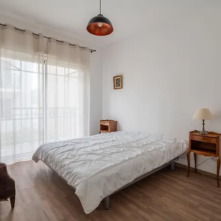 Apartmán T3 En Centre-ville D'arcachon, Proche Plage, Balcons, Parking, Ascenseur Et Wi-fi - Fr-1-319-440 *