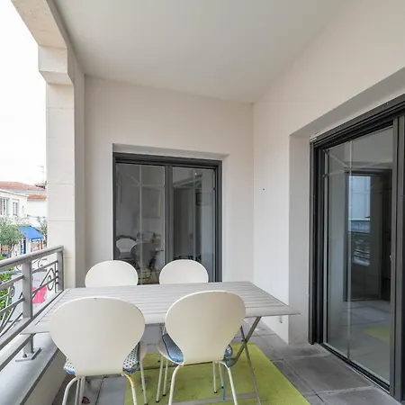 Apartmán T3 En Centre-ville D'arcachon, Proche Plage, Balcons, Parking, Ascenseur Et Wi-fi - Fr-1-319-440 *