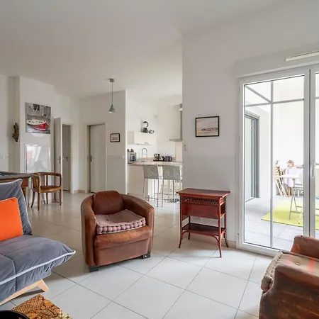 Apartmán T3 En Centre-ville D'arcachon, Proche Plage, Balcons, Parking, Ascenseur Et Wi-fi - Fr-1-319-440 Arcachon